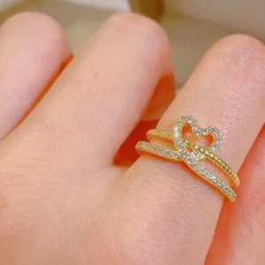 Elegant Gold Heart Ring